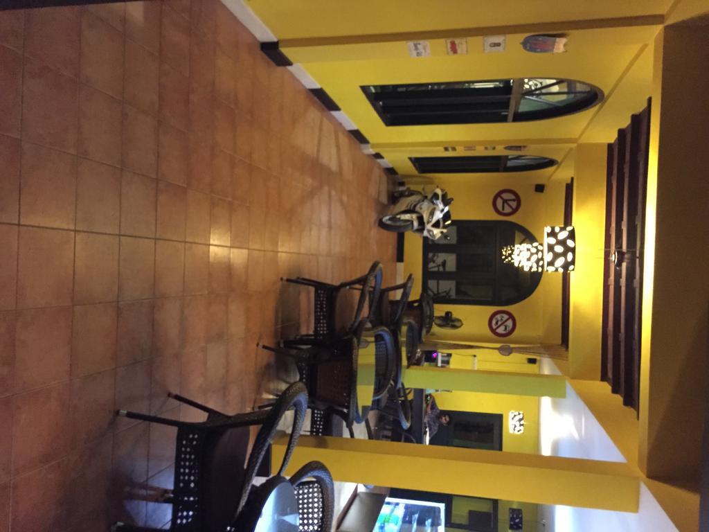 Bed and Breakfast Elphinstone Residency Kochi Exterior foto