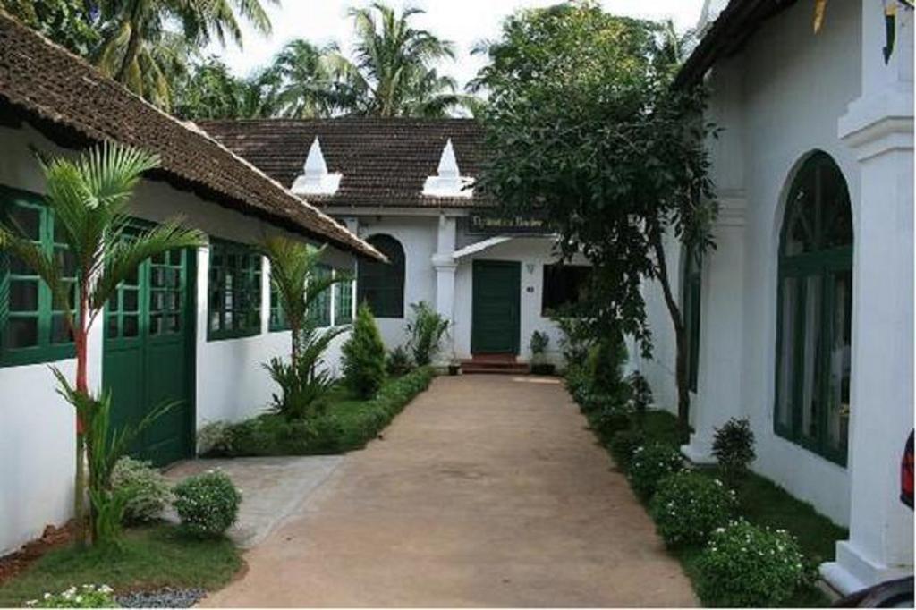 Bed and Breakfast Elphinstone Residency Kochi Exterior foto