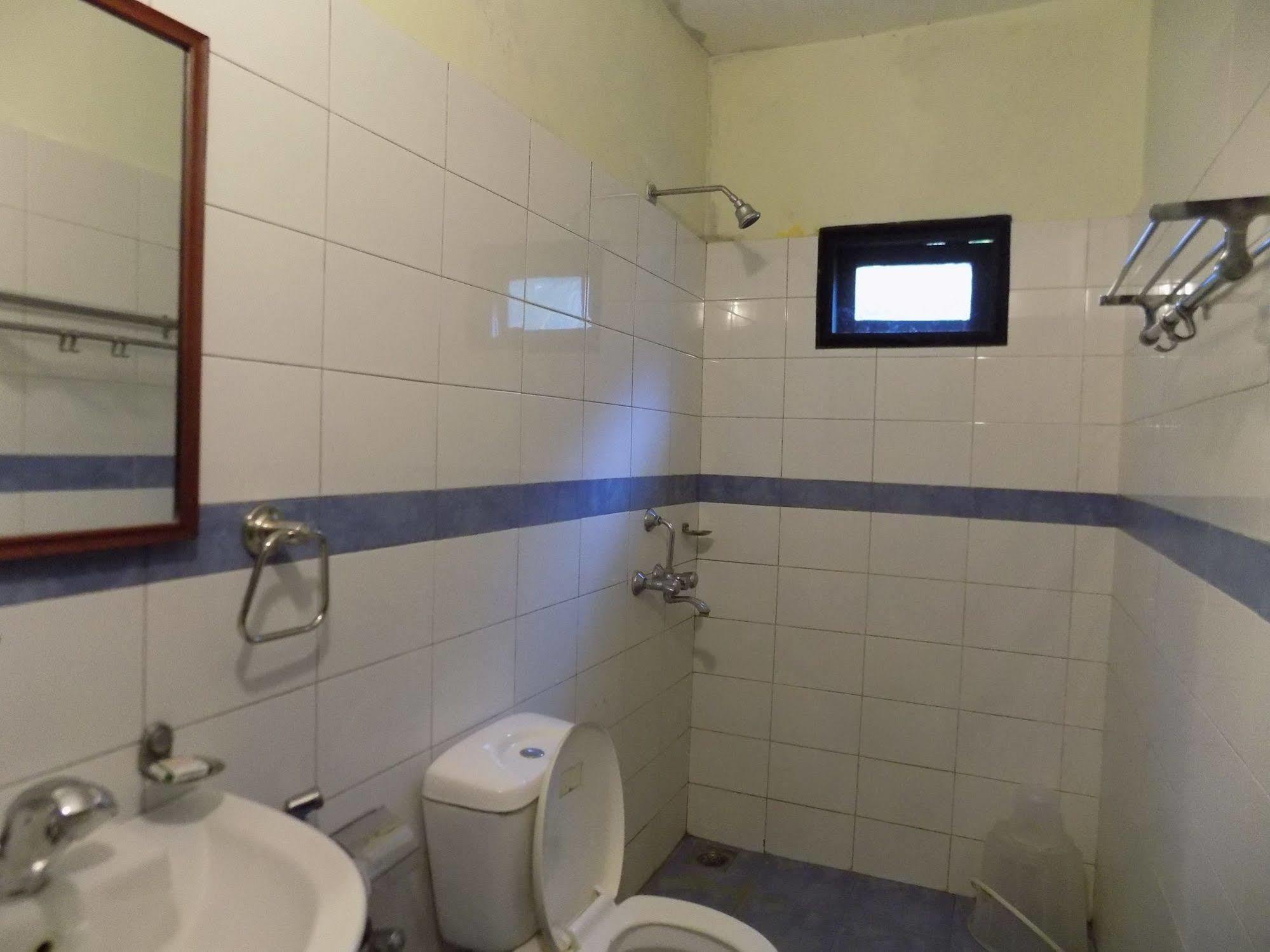 Bed and Breakfast Elphinstone Residency Kochi Exterior foto